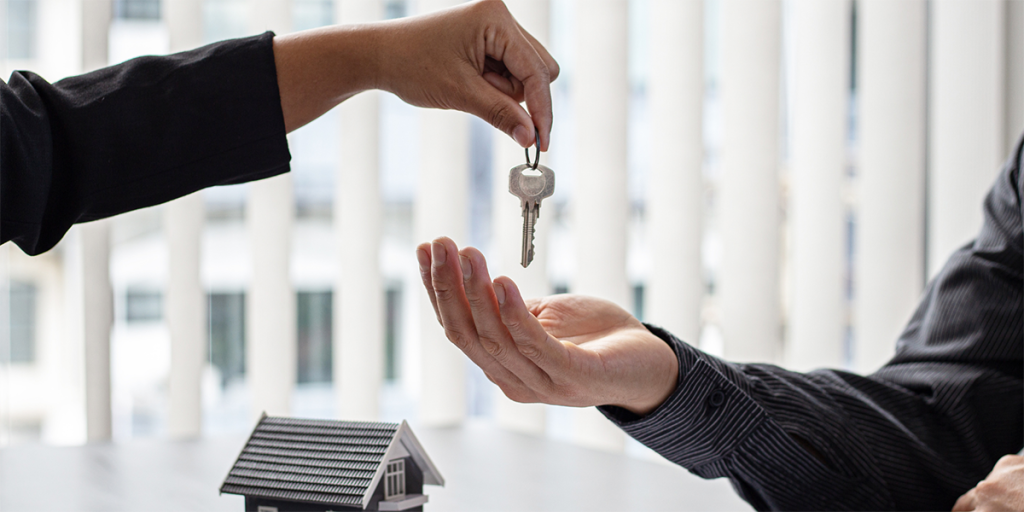 Moving To A New Home? Here’s How To Get On With The Neighbors From The First Day.